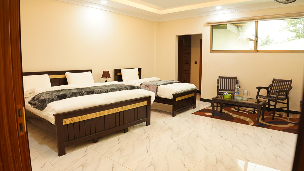 grand taj hotel premium rooms in murree