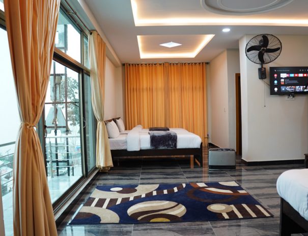 Grand Taj Junior Suite
